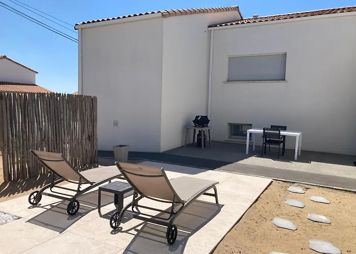 Les Oyats 2 Personnes 50m De La Apartmán *